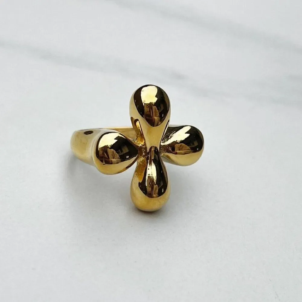 New! “Valeria” Flower Chunky Gold Ring